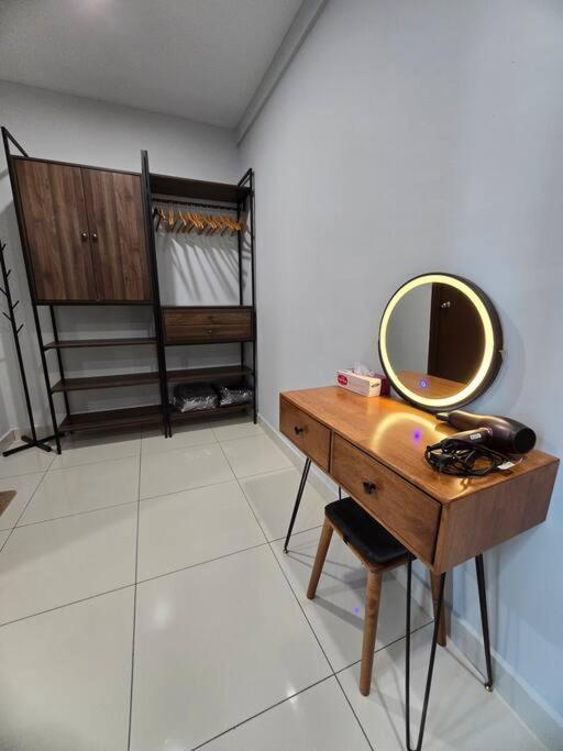 Exclusive Modern At Residence, *